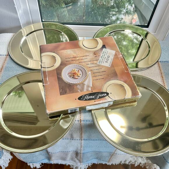 Set of 4 Vintage Royal Silver Brass Charger Plates – 11.5” Decorative Dinner Set - Picture 10 of 16